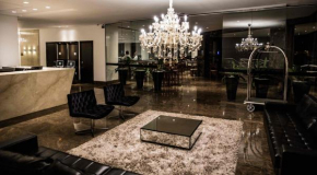 Гостиница Galatas Golden Hotel  Патус-Ди-Минас